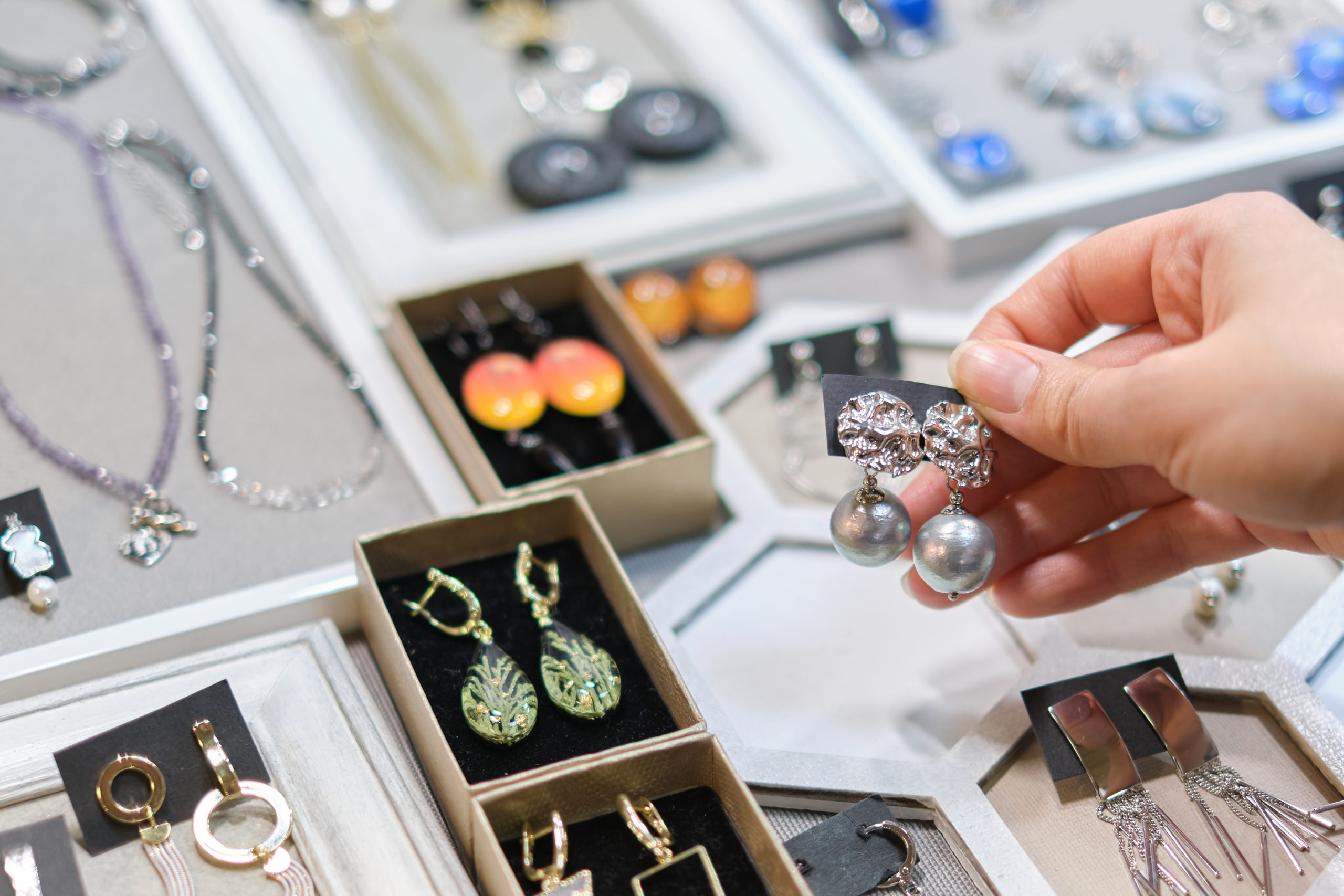 Compra y venta de joyas de segunda mano